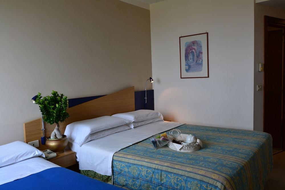 Park Hotel Sant'Elia Fasano Esterno foto