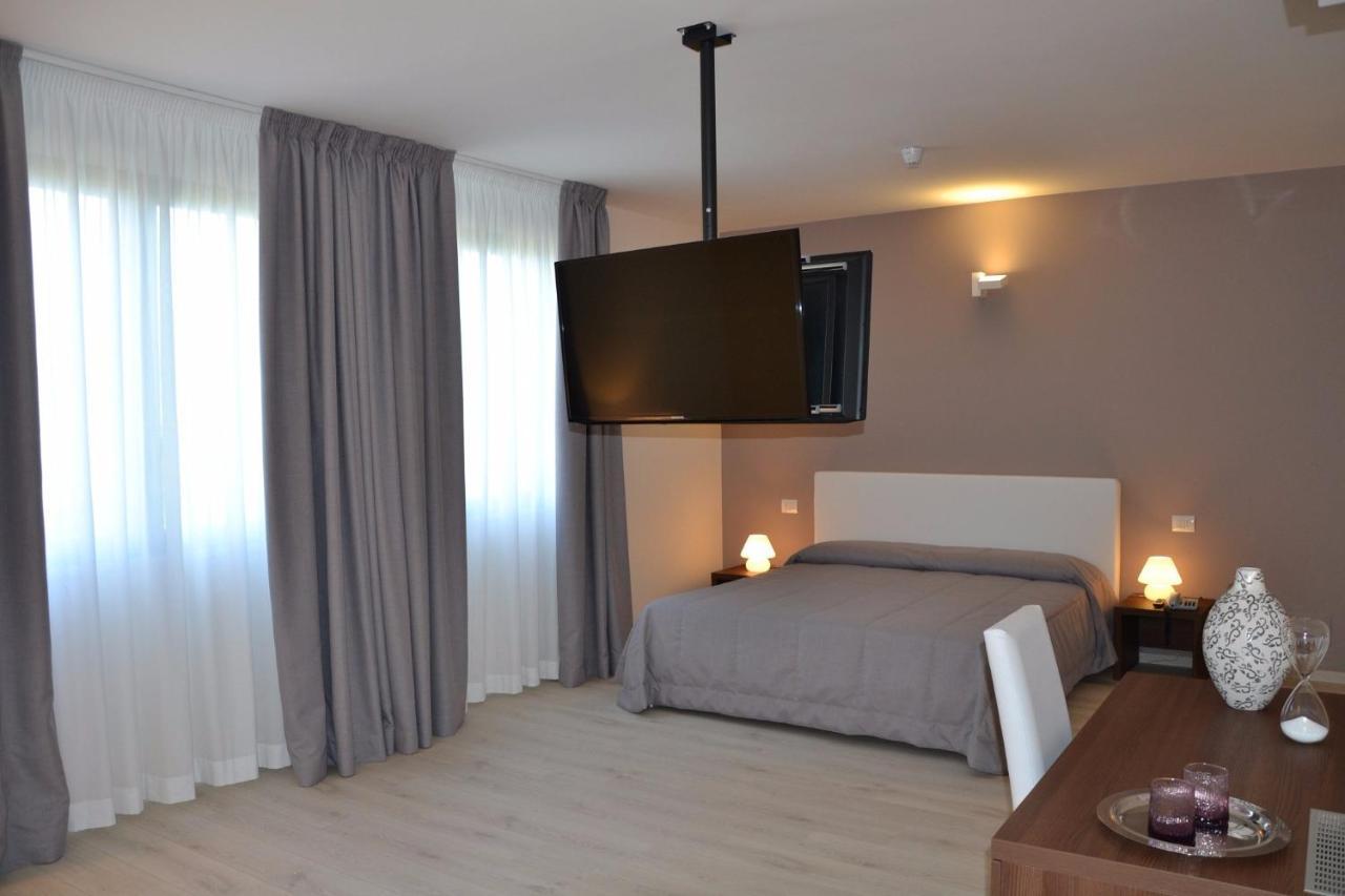 Park Hotel Sant'Elia Fasano Esterno foto