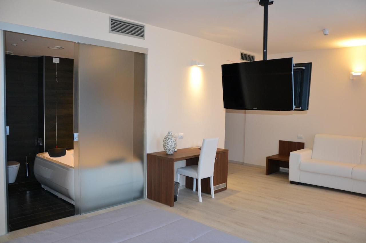 Park Hotel Sant'Elia Fasano Esterno foto